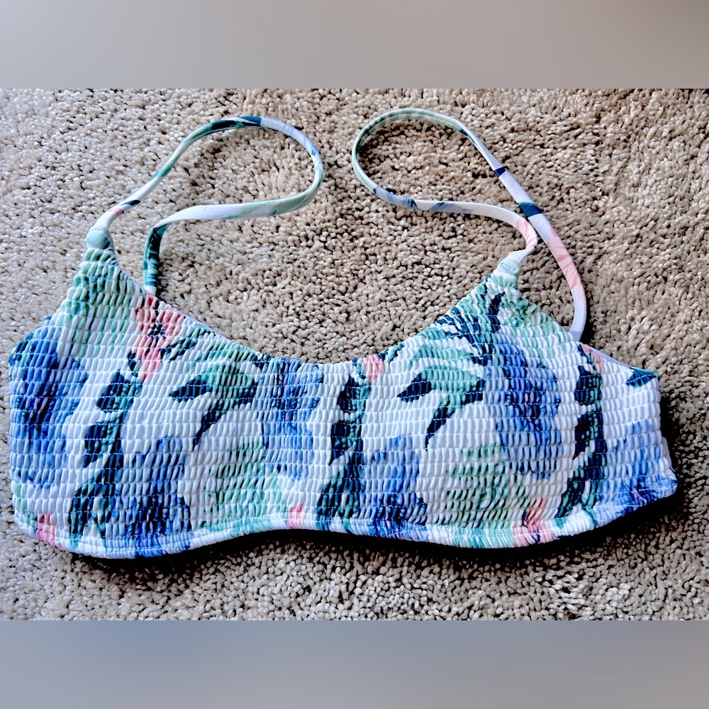Hollister bikini top xs